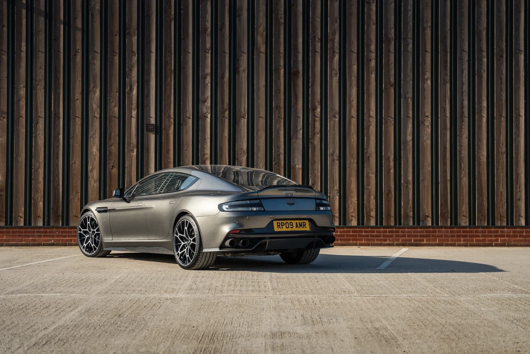 2019 Aston Martin Rapide - Image 31 of 31