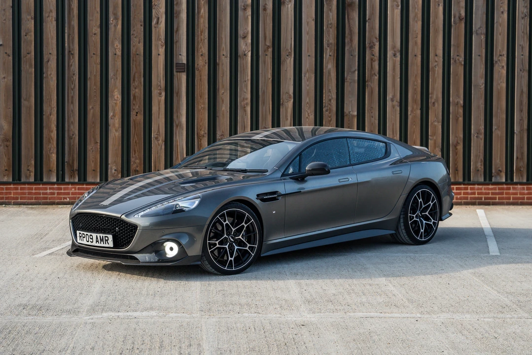 2019 Aston Martin Rapide - Image 8 of 31
