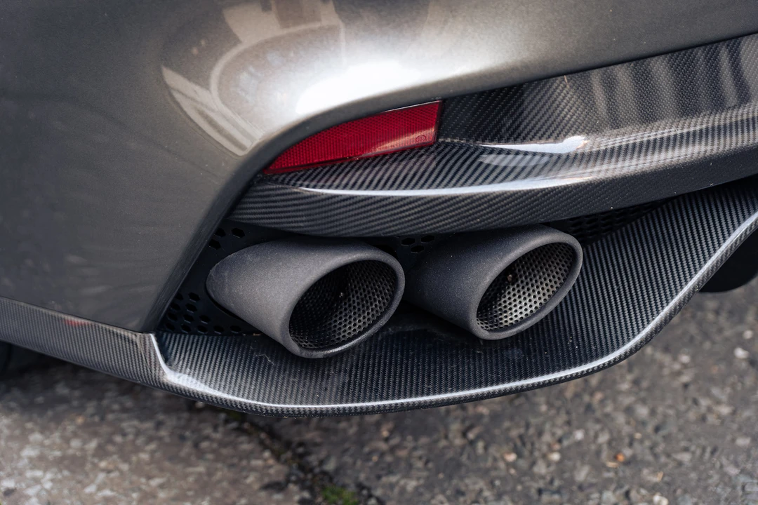 2019 Aston Martin Rapide - Image 18 of 31