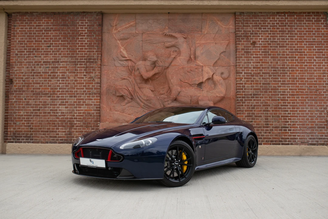 2019 Aston Martin V8 Vantage (2019+) - Image 4 of 31