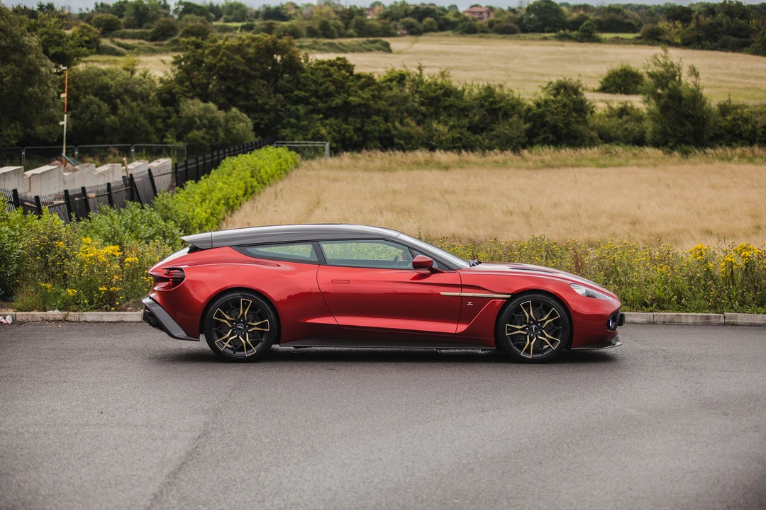 2019 Aston Martin Vanquish 2nd Gen - Image 12 of 31