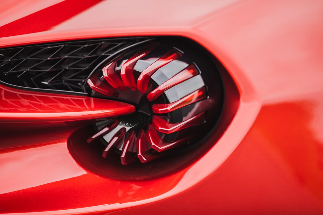 2019 Aston Martin Vanquish 2nd Gen - Image 24 of 31