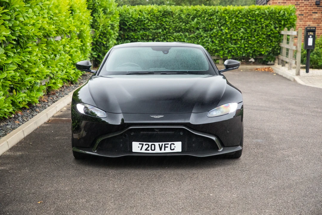 2019 Aston Martin V8 Vantage (2019+) - Image 3 of 31