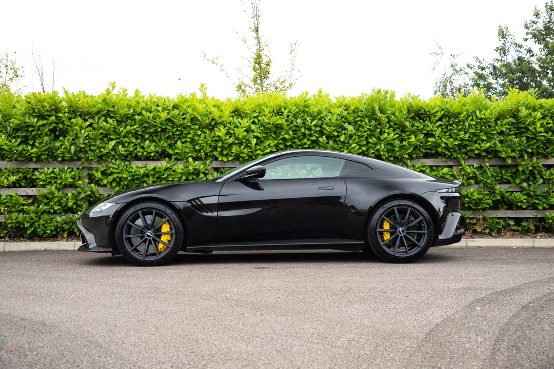 2019 Aston Martin V8 Vantage (2019+) - Image 13 of 31