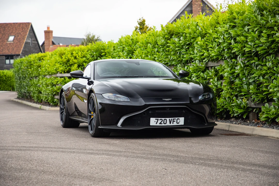 2019 Aston Martin V8 Vantage (2019+) - Image 17 of 31