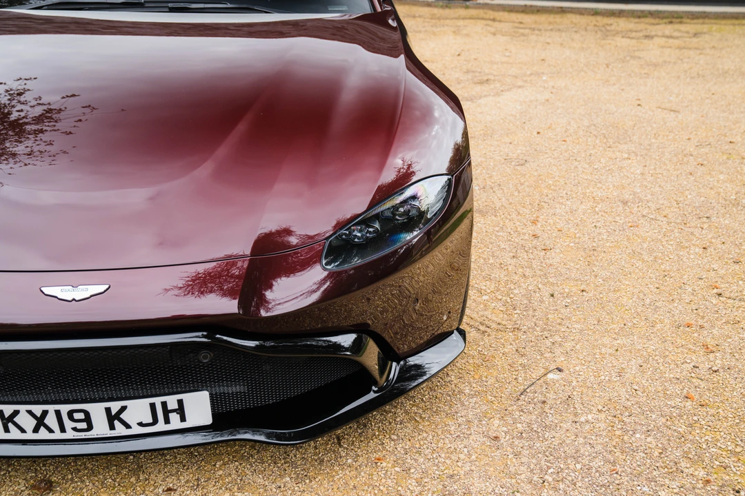 2019 Aston Martin V8 Vantage (2019+) - Image 17 of 31