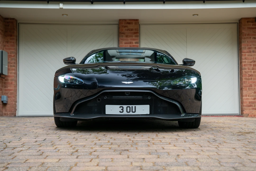 2019 Aston Martin V8 Vantage (2019+) - Image 3 of 31