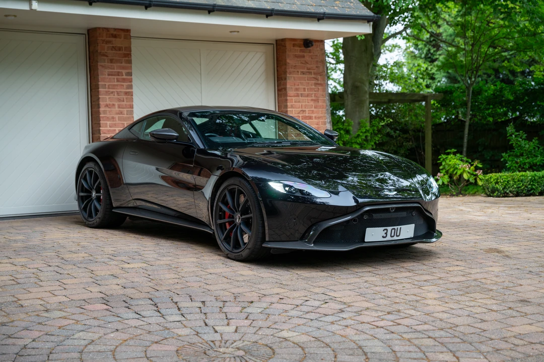 2019 Aston Martin V8 Vantage (2019+) - Image 4 of 31