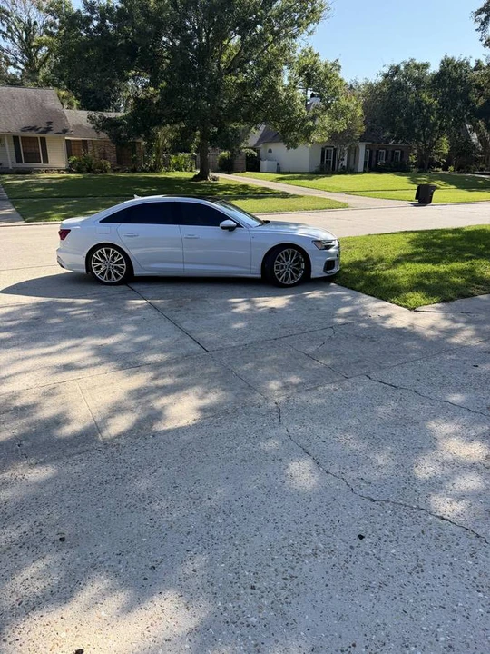2019 Audi C8 A6 - Image 2 of 2