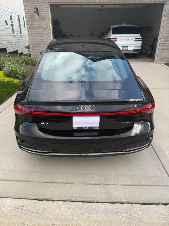 2019 Audi C8 A7 - Image 2 of 5