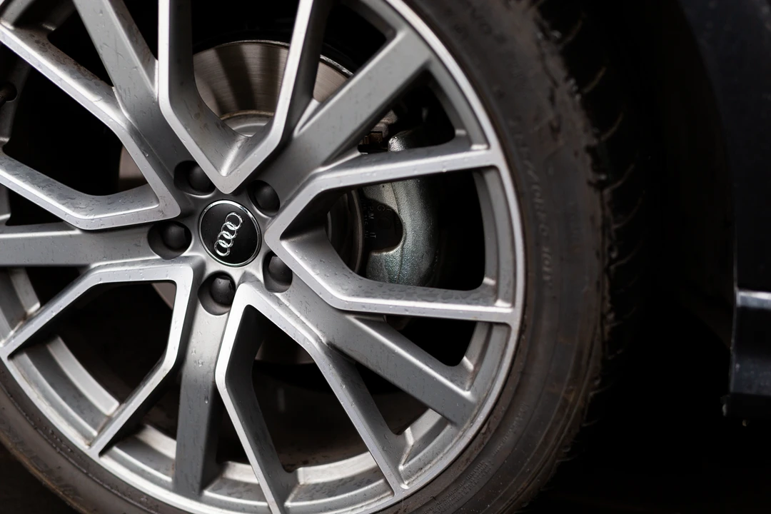 2019 Audi F3 Q3 - Image 17 of 31