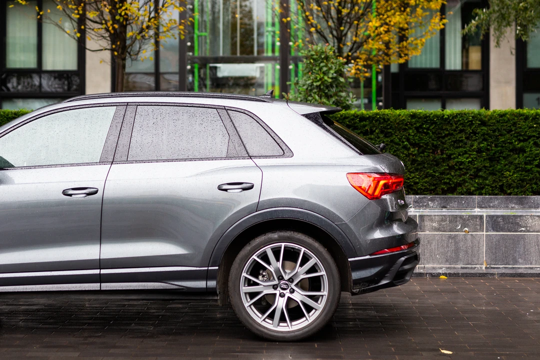 2019 Audi F3 Q3 - Image 28 of 31