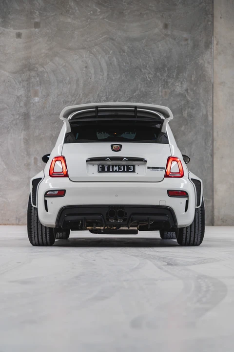 2019 Abarth - Image 29 of 31