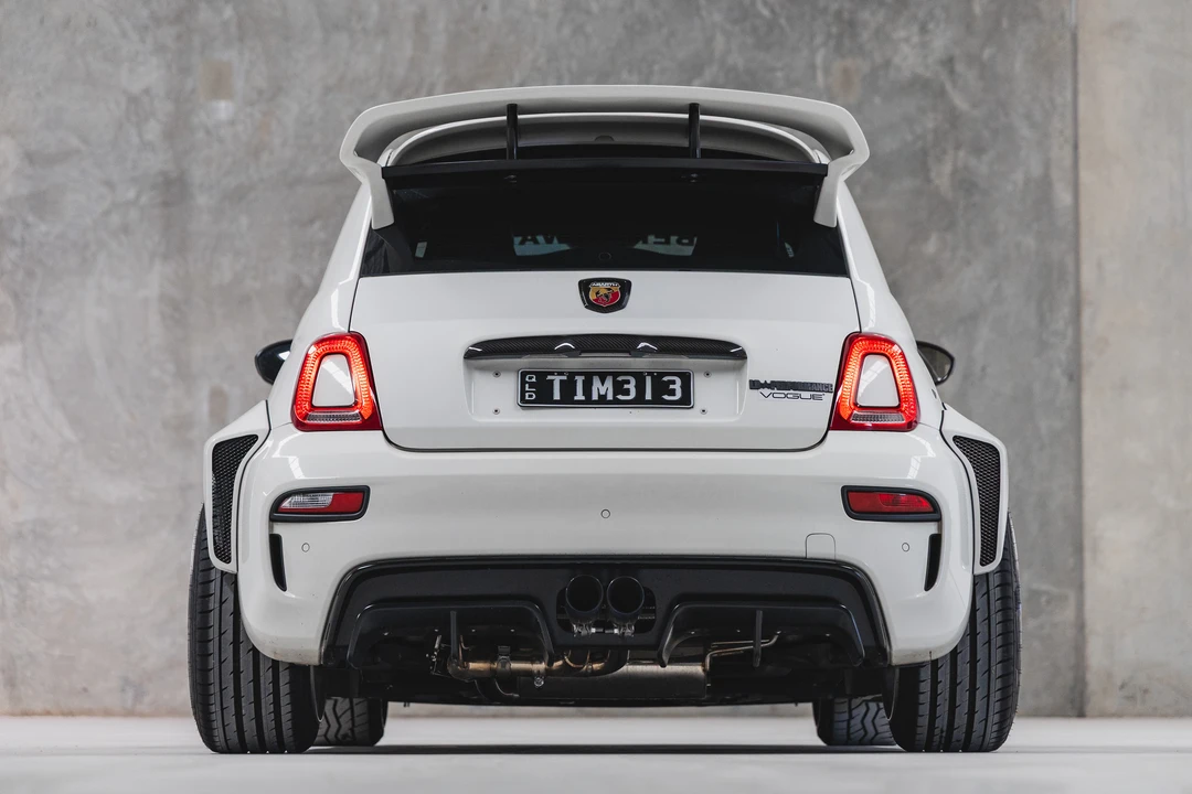 2019 Abarth - Image 14 of 31
