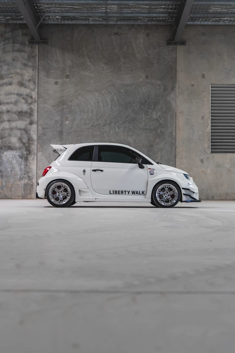 2019 Abarth - Image 31 of 31