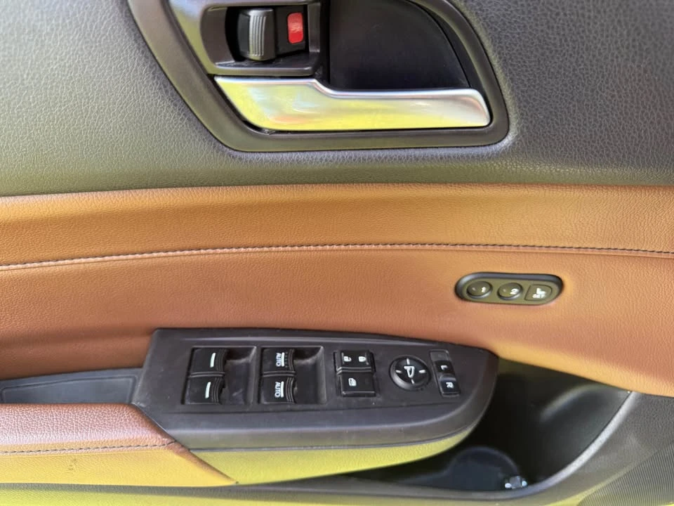 2019 Acura ILX - Image 13 of 17