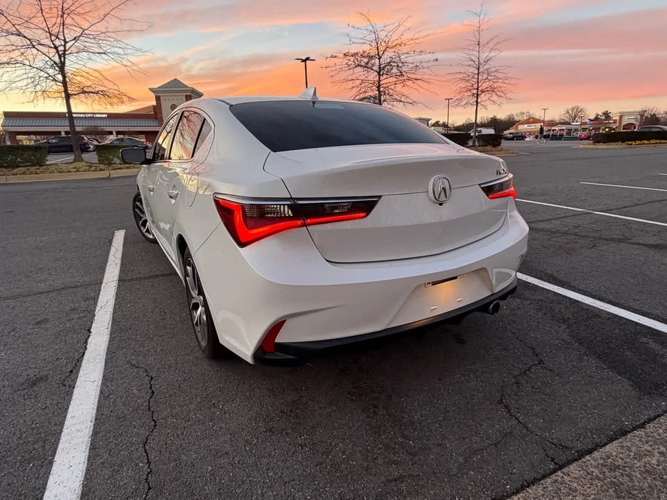 2019 Acura ILX - Image 12 of 14
