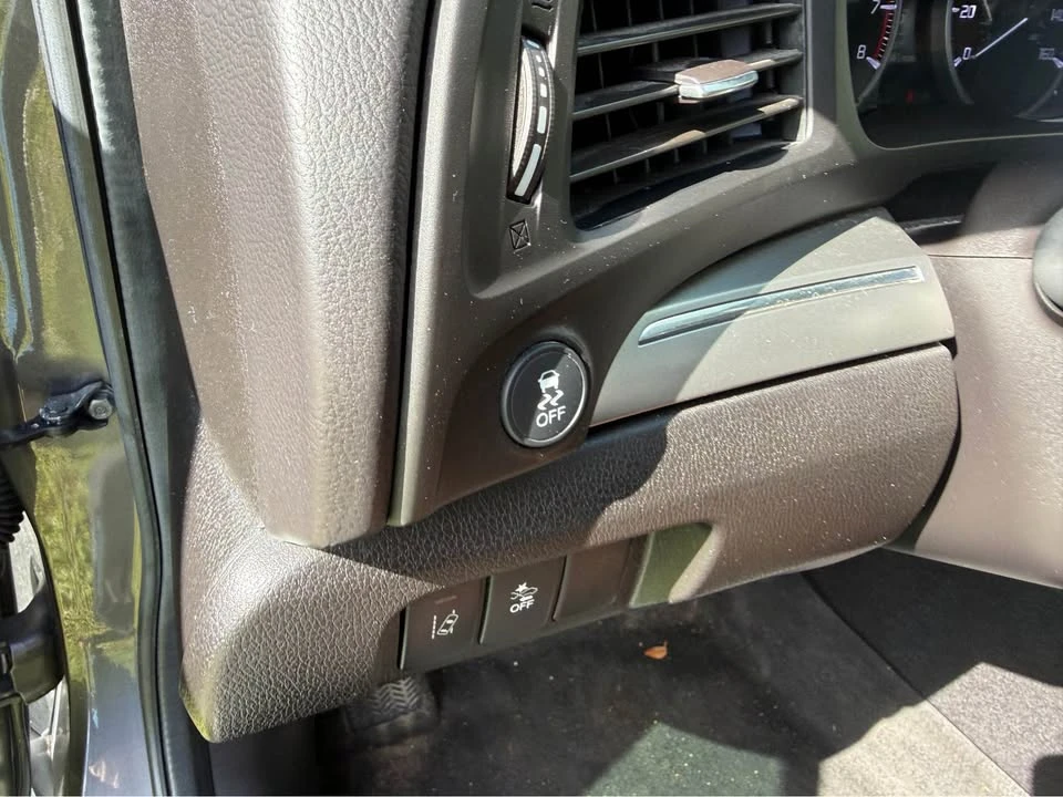 2019 Acura ILX - Image 14 of 17