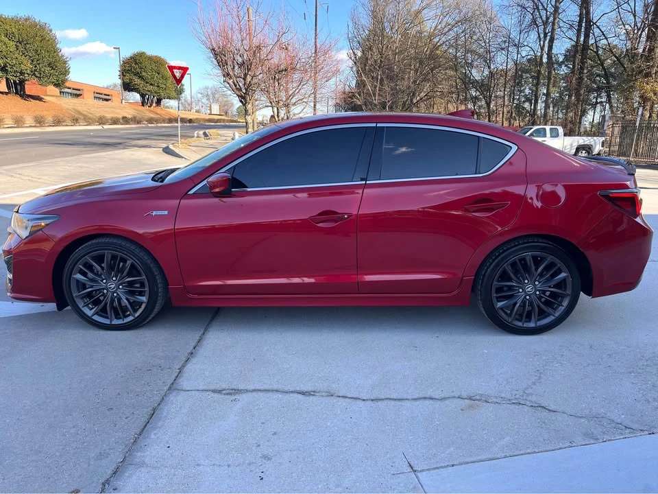 2019 Acura ILX - Image 10 of 18