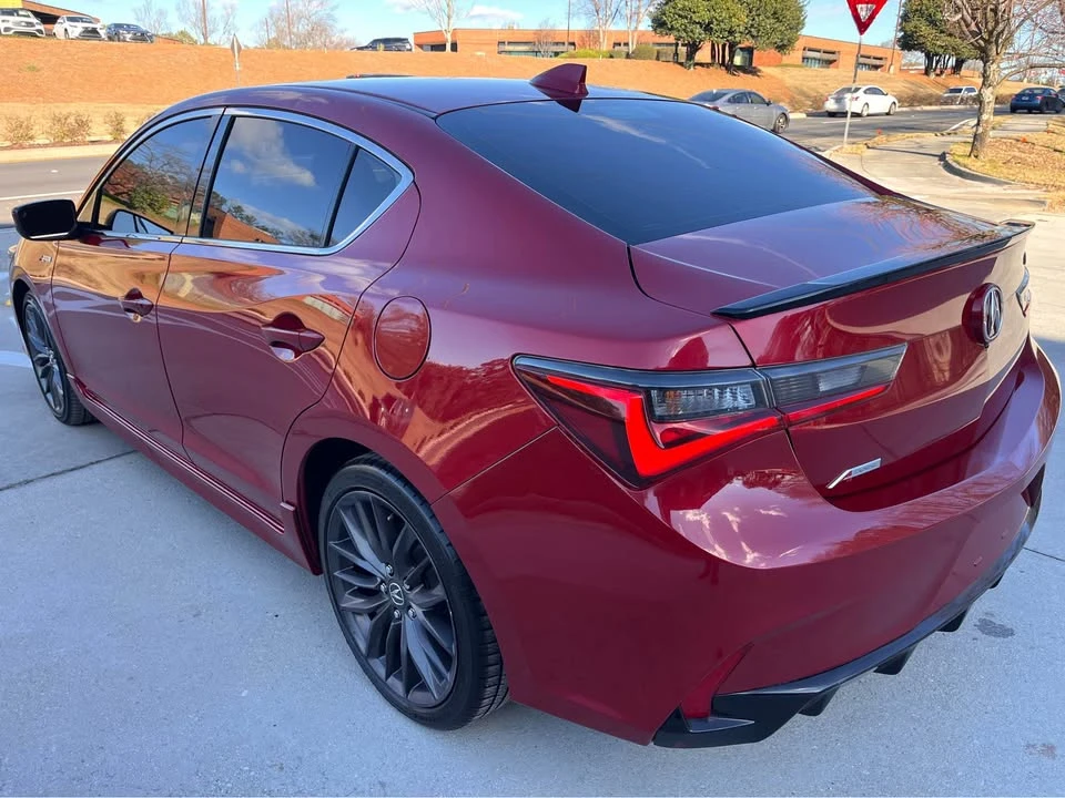 2019 Acura ILX - Image 9 of 18