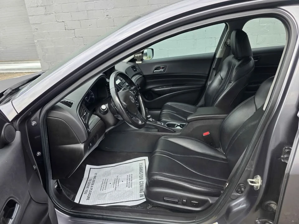 2019 Acura ILX - Image 11 of 15