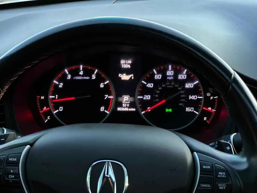 2019 Acura ILX - Image 14 of 18