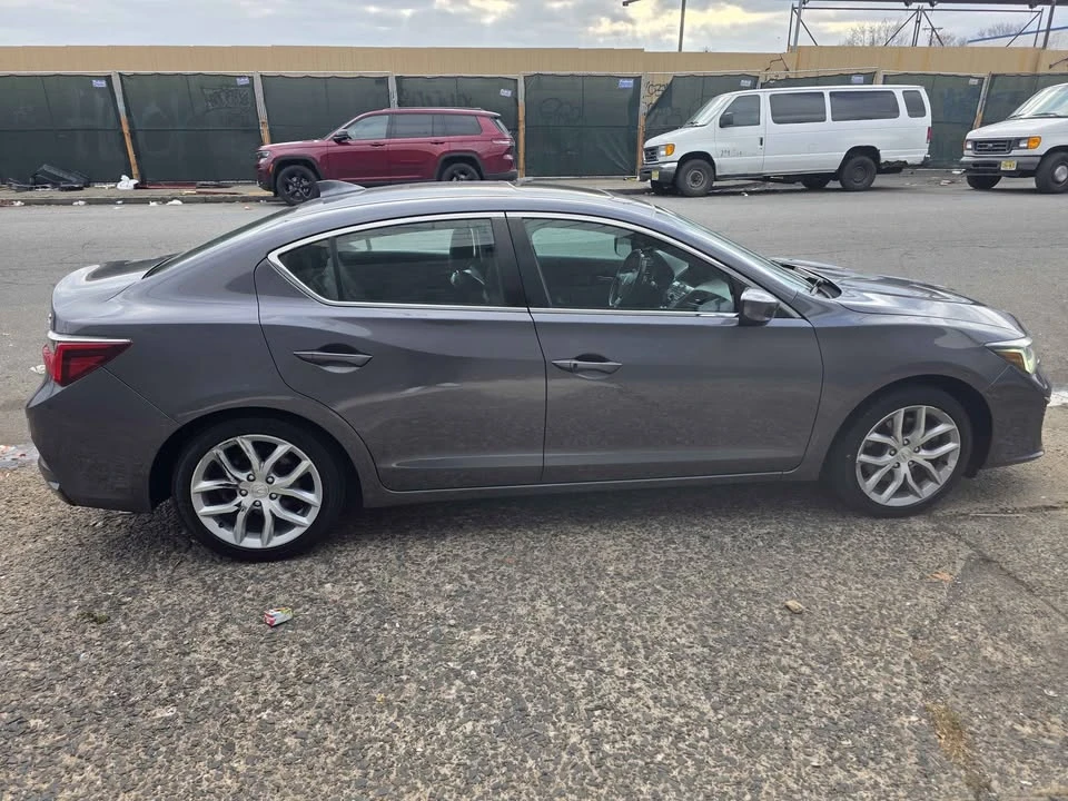 2019 Acura ILX - Image 6 of 15