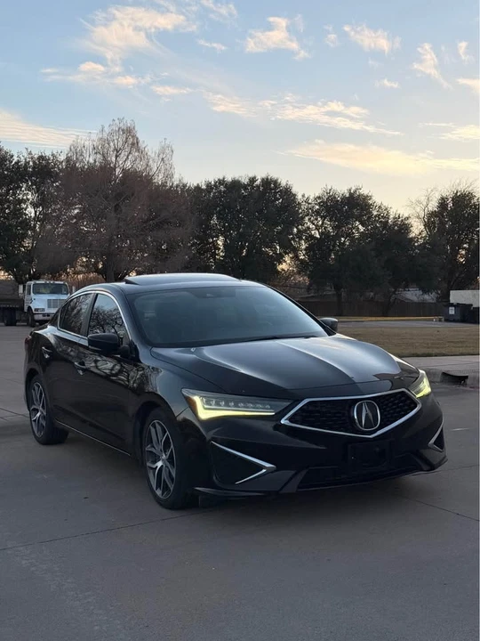 2019 Acura ILX - Image 2 of 16