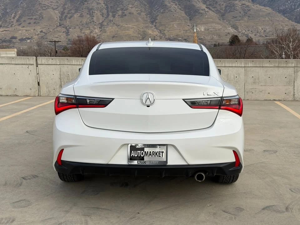2019 Acura ILX - Image 7 of 16