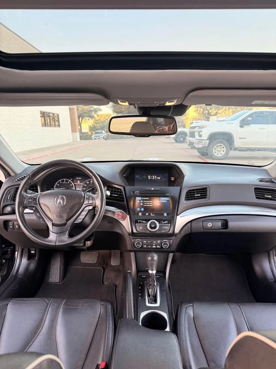 2019 Acura ILX - Image 12 of 18