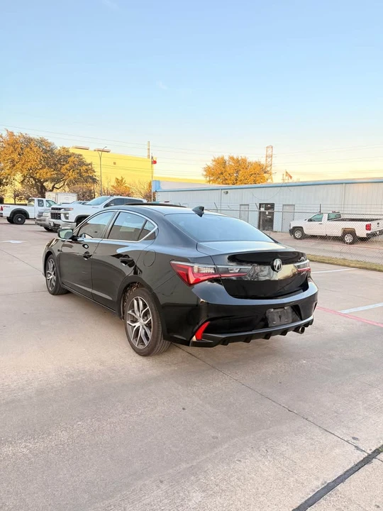 2019 Acura ILX - Image 5 of 18