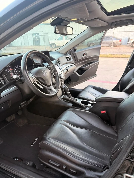 2019 Acura ILX - Image 11 of 16