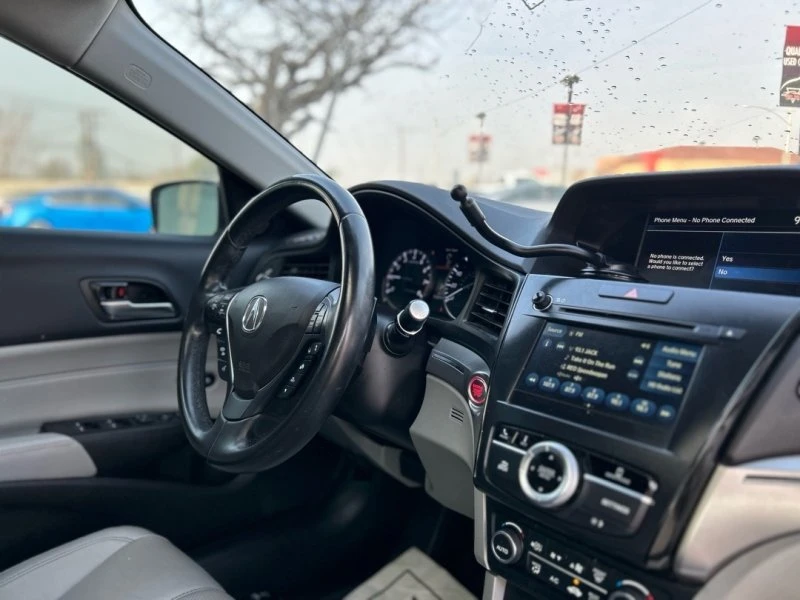 2019 Acura ILX - Image 10 of 12