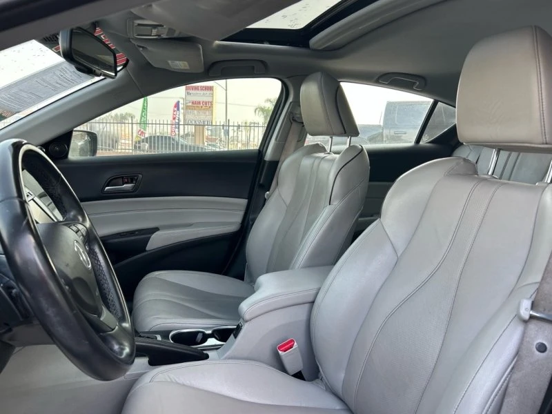 2019 Acura ILX - Image 8 of 12