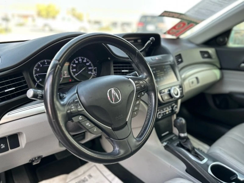 2019 Acura ILX - Image 7 of 12