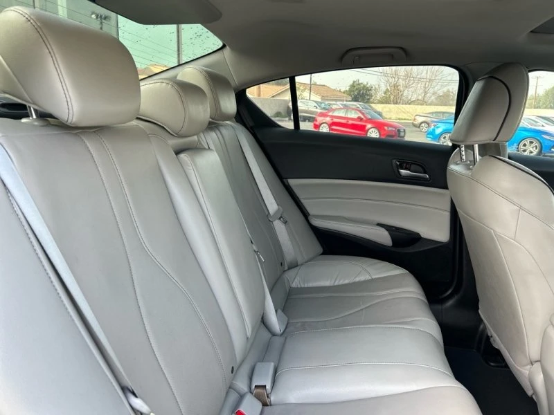 2019 Acura ILX - Image 12 of 12