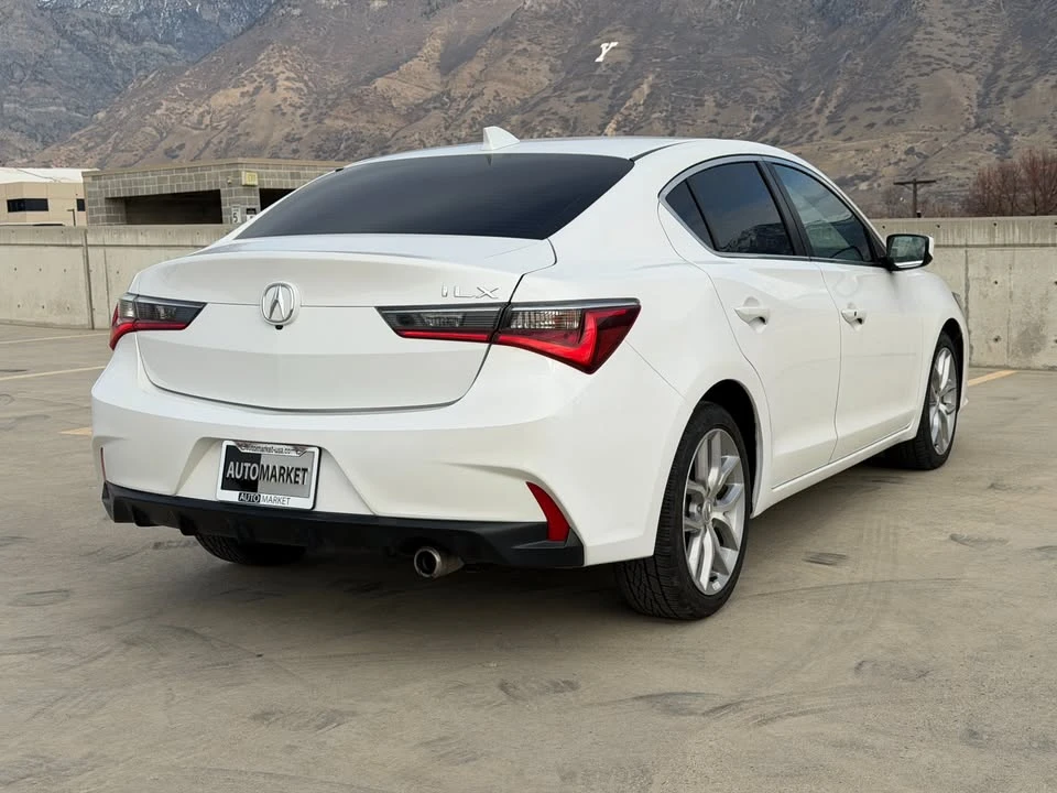 2019 Acura ILX - Image 6 of 16