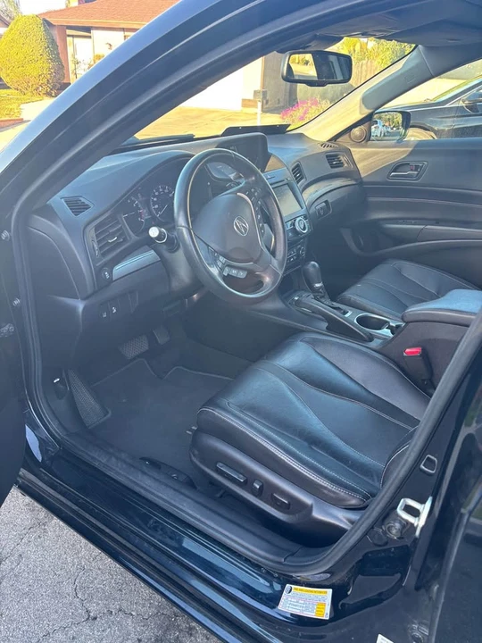 2019 Acura ILX - Image 5 of 7