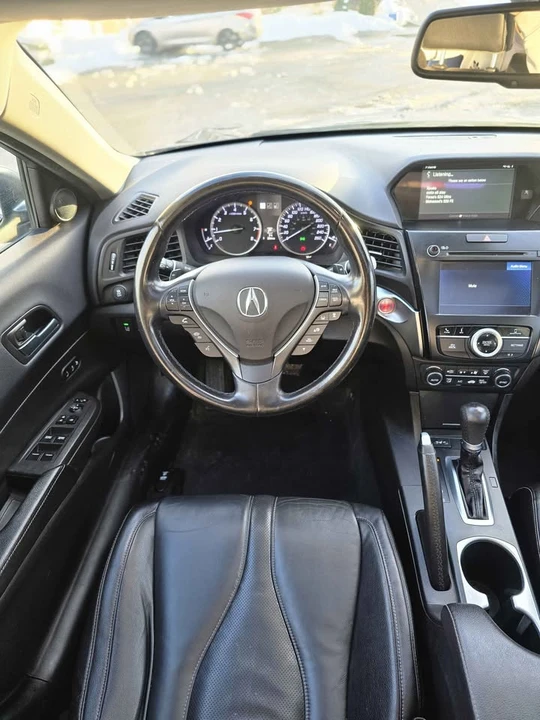 2019 Acura ILX - Image 13 of 19