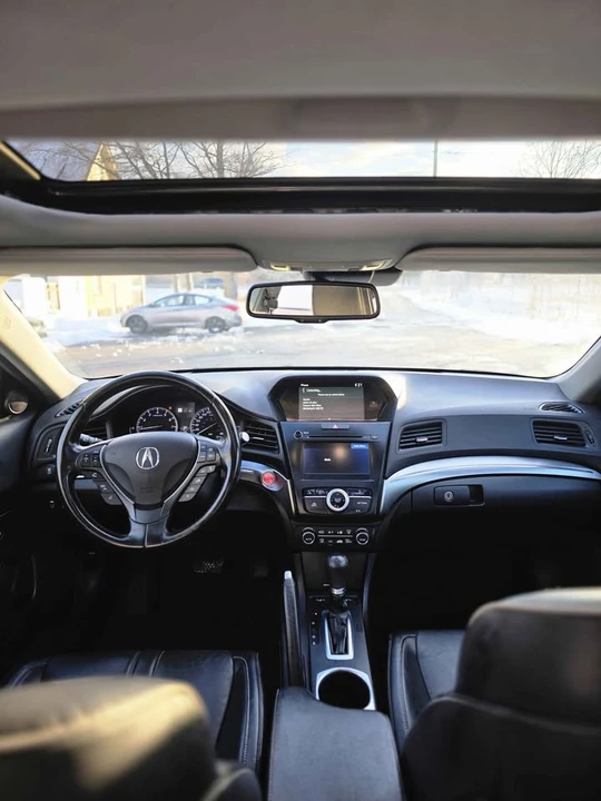 2019 Acura ILX - Image 12 of 19