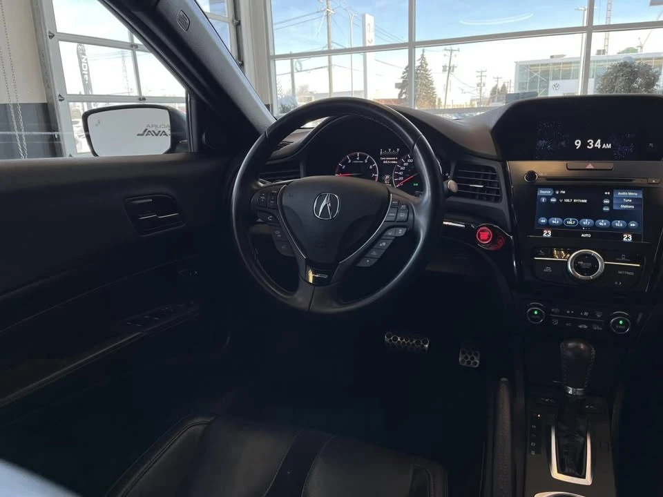 2019 Acura ILX - Image 11 of 20