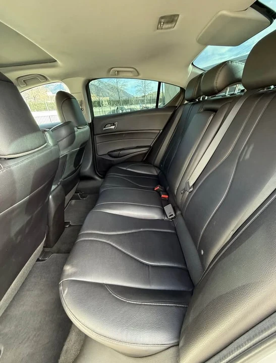 2019 Acura ILX - Image 12 of 20