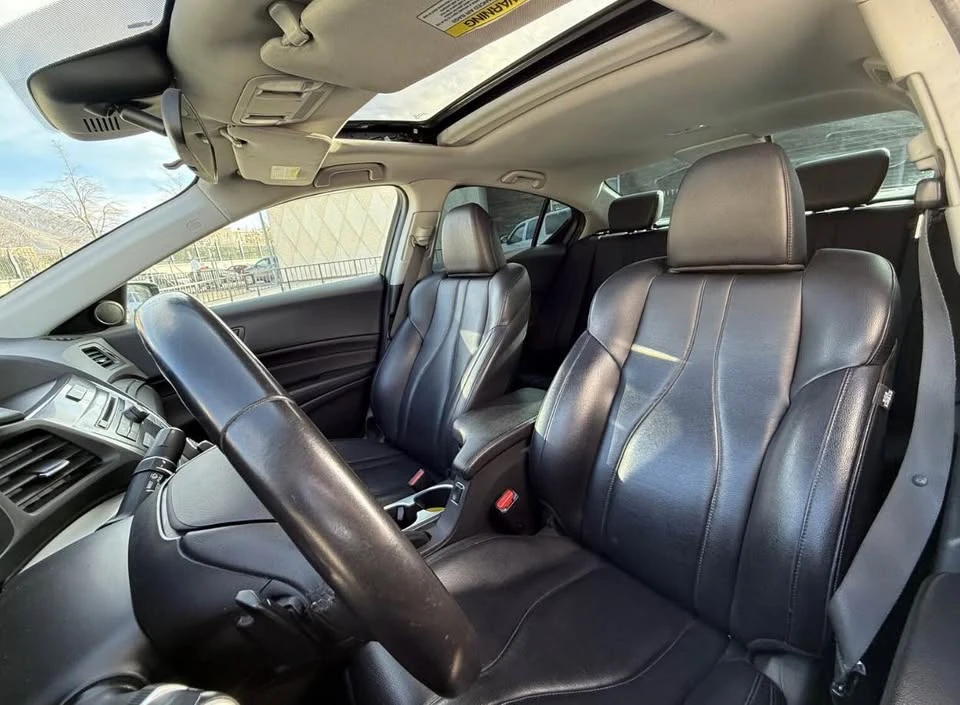 2019 Acura ILX - Image 14 of 20