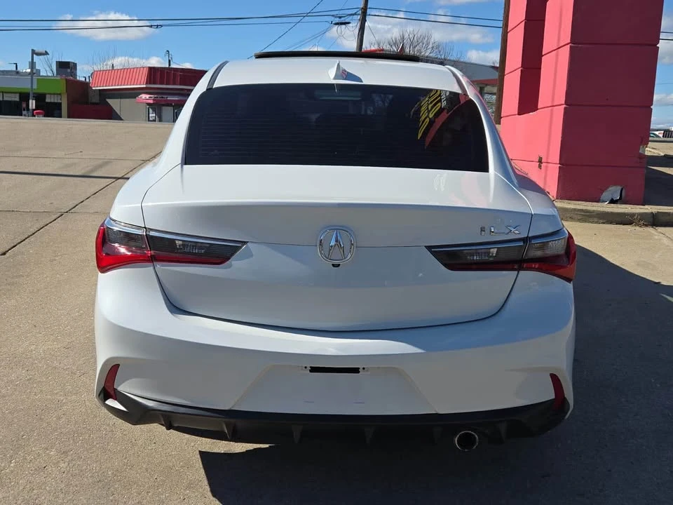 2019 Acura ILX - Image 4 of 12