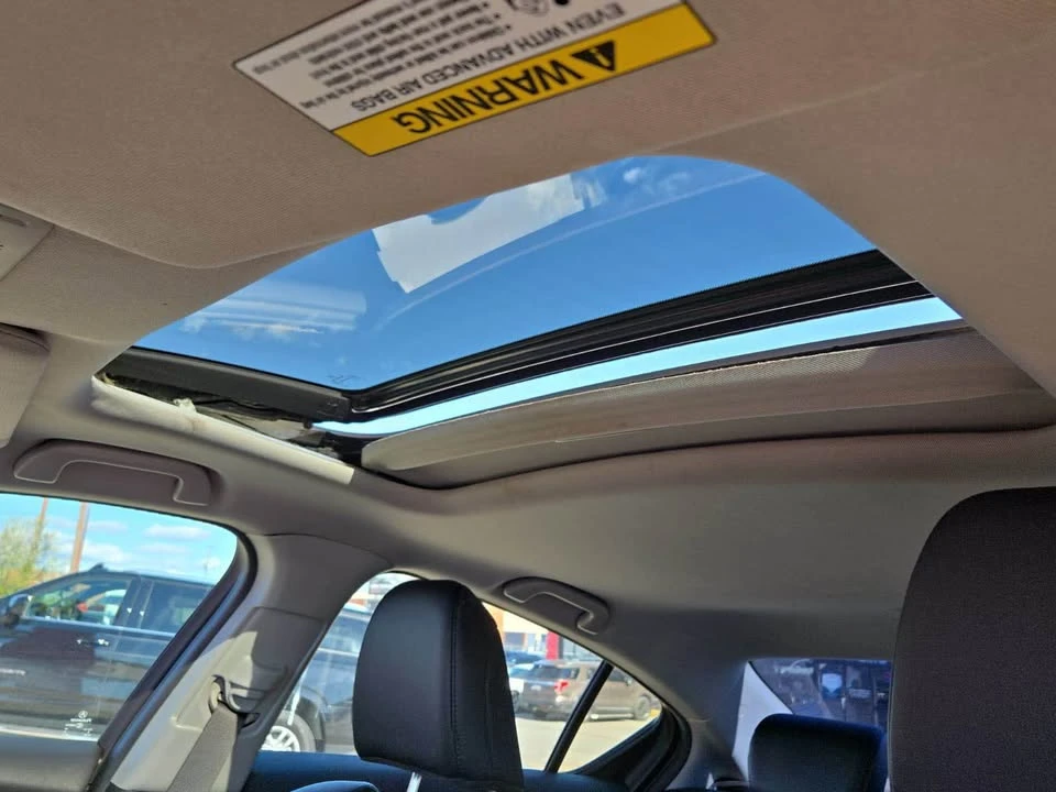 2019 Acura ILX - Image 8 of 12