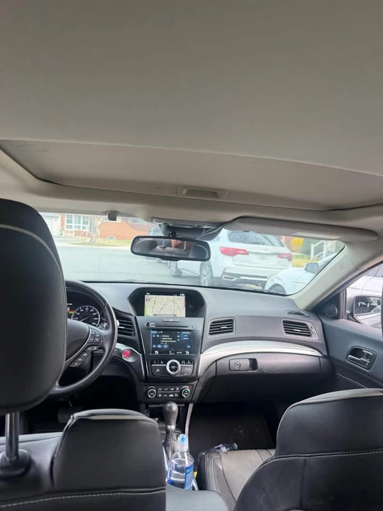 2019 Acura ILX - Image 10 of 14