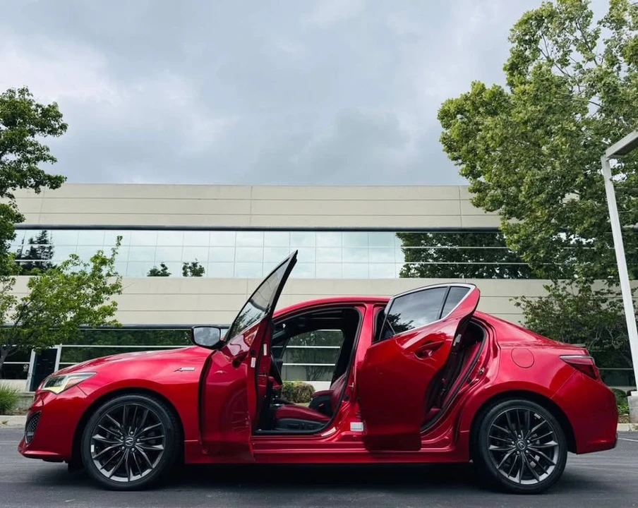 2019 Acura ILX - Image 12 of 20
