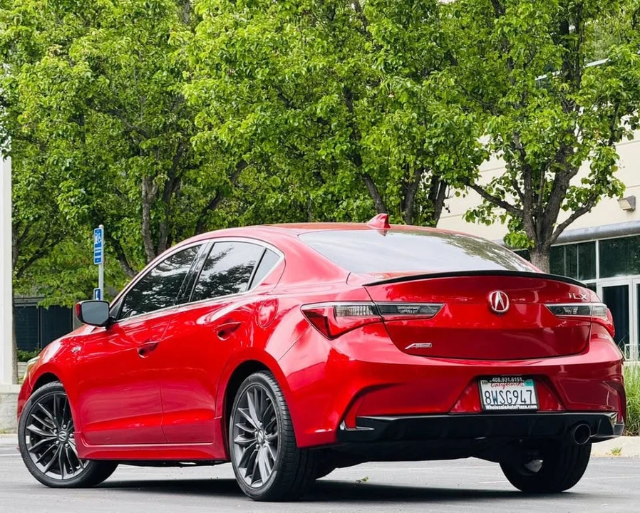 2019 Acura ILX - Image 8 of 20