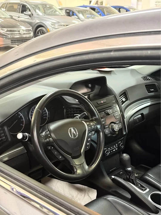 2019 Acura ILX - Image 7 of 17