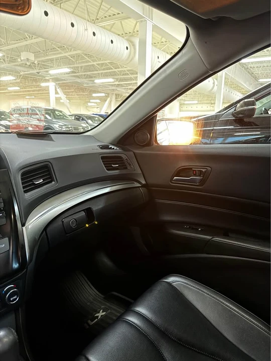 2019 Acura ILX - Image 15 of 17